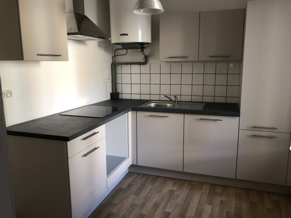 MONTBRISON- Appartement T1 CONVENTIONNE APL